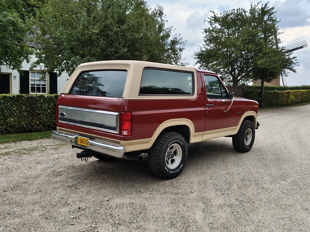 Ford Bronco Eddie Bauer Edition | 1985, foto 11