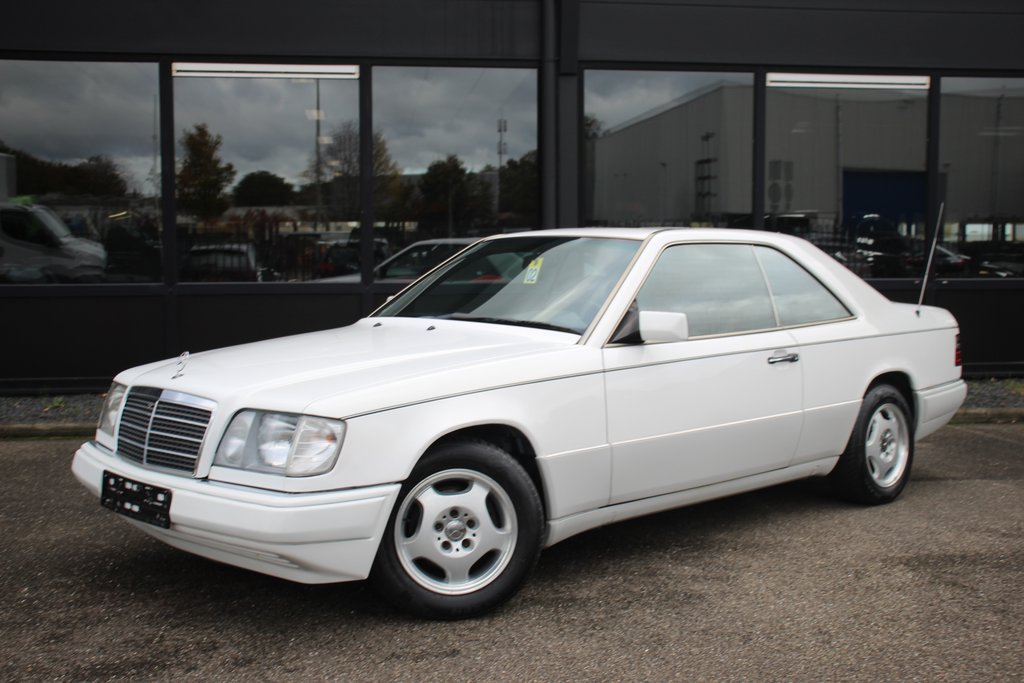 Mercedes-Benz 220 CE | 1993, foto 7