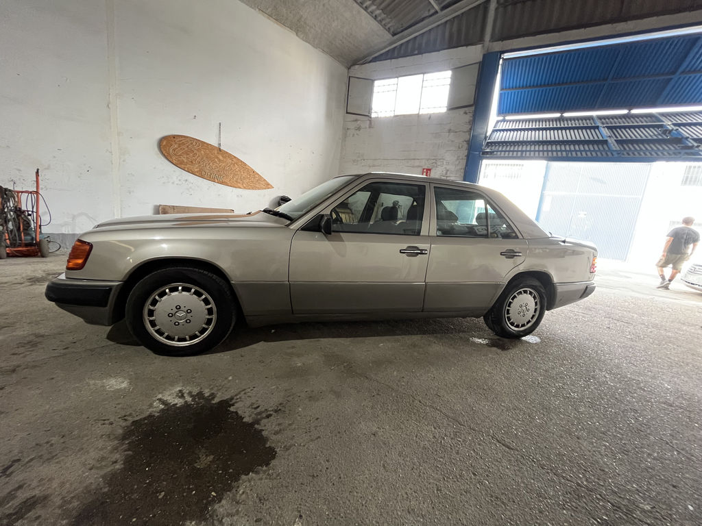 Mercedes-Benz 300 E-24 | 1992, foto 4