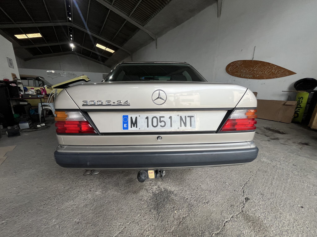 Mercedes-Benz 300 E-24 | 1992, foto 6
