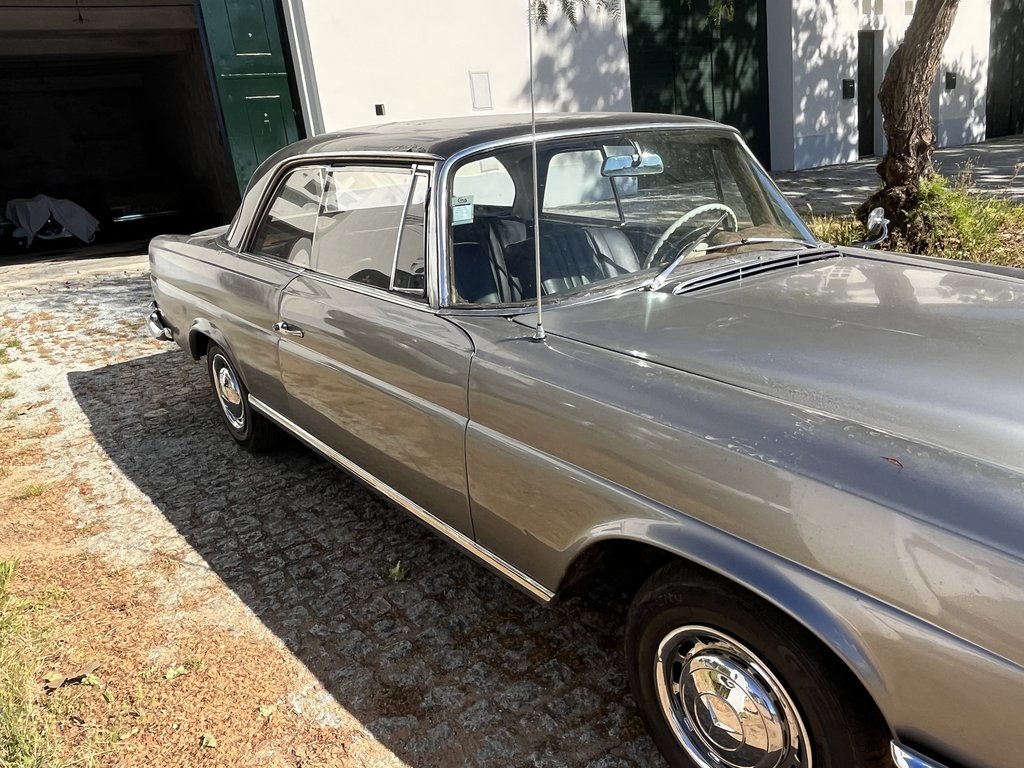 Mercedes-Benz 220 SEb Coupé | 1961, foto 2