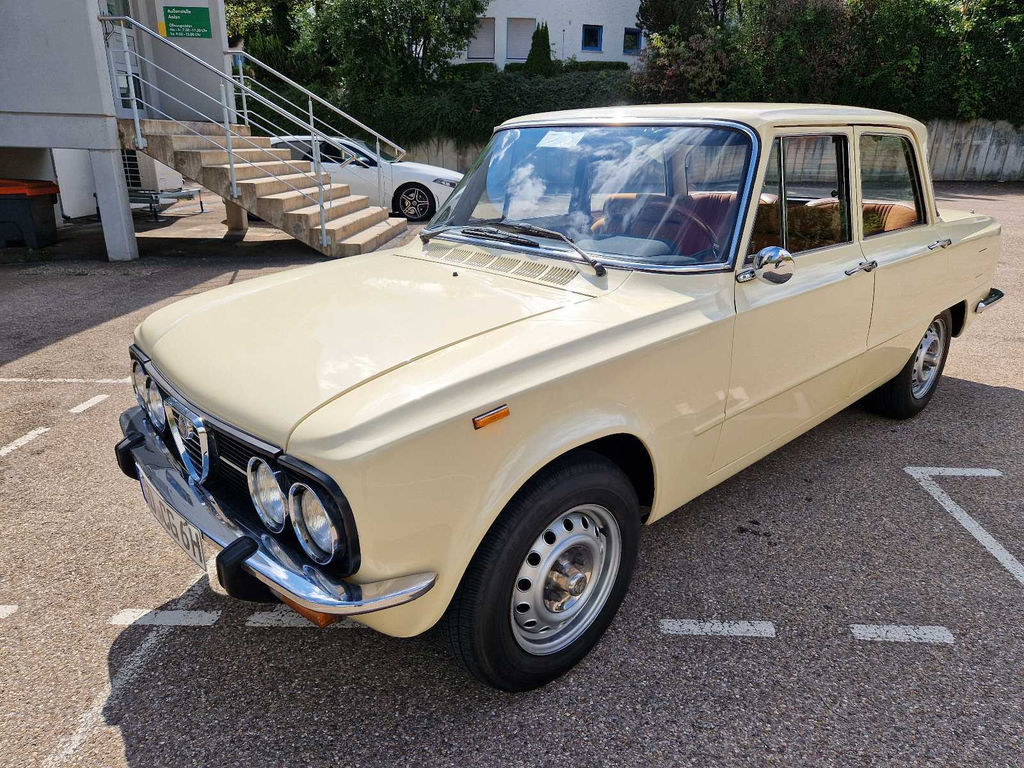 Alfa Romeo Giulia Nuova Super 1300, foto 3