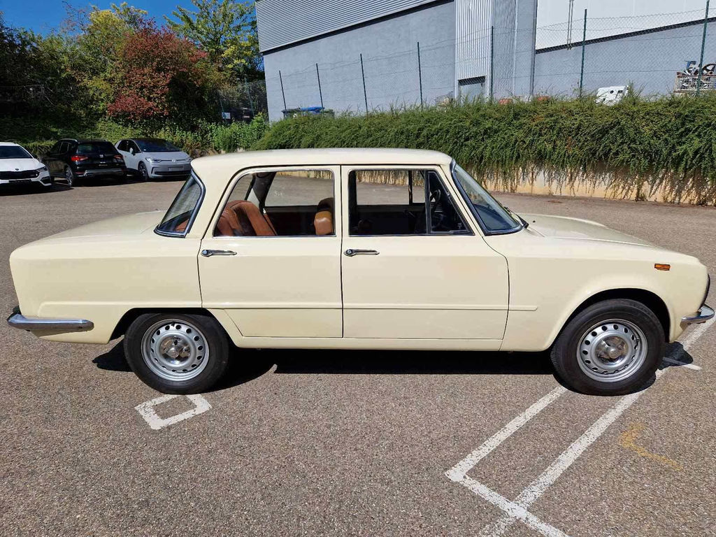Alfa Romeo Giulia Nuova Super 1300, foto 5