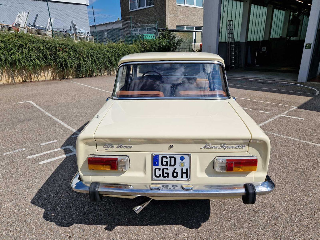 Alfa Romeo Giulia Nuova Super 1300, foto 7