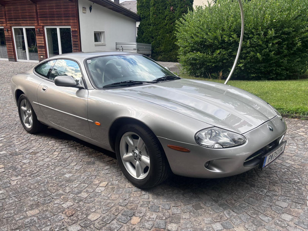 Jaguar XK8 Coupe | 1998, foto 1