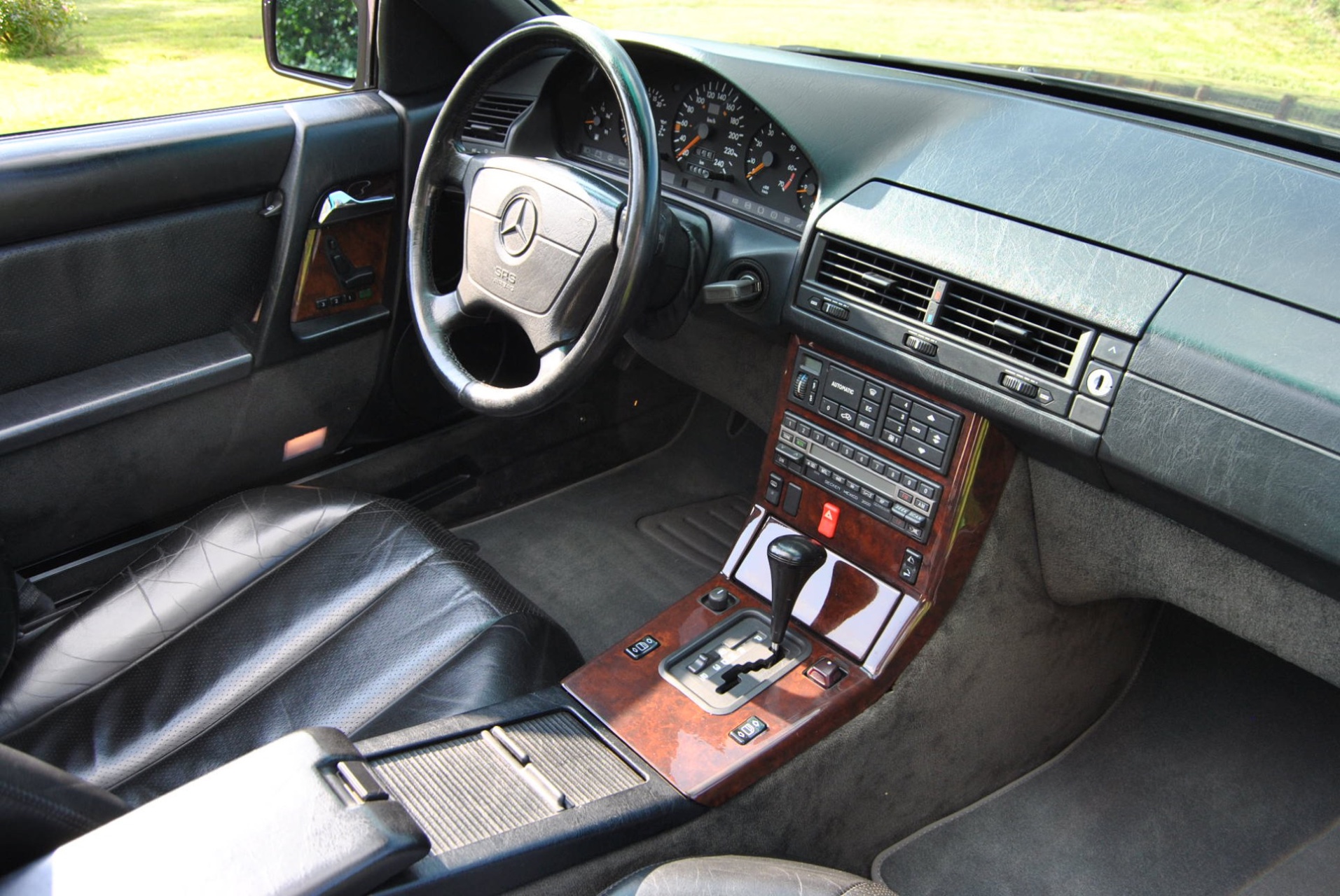 Mercedes-Benz 300 SL, foto 2