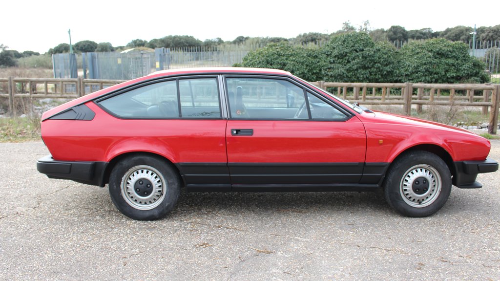 Alfa Romeo GTV 2.0, foto 6