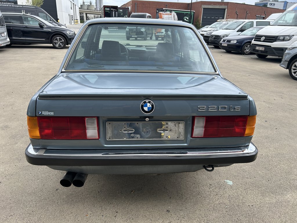 BMW 318i | 1988, foto 4
