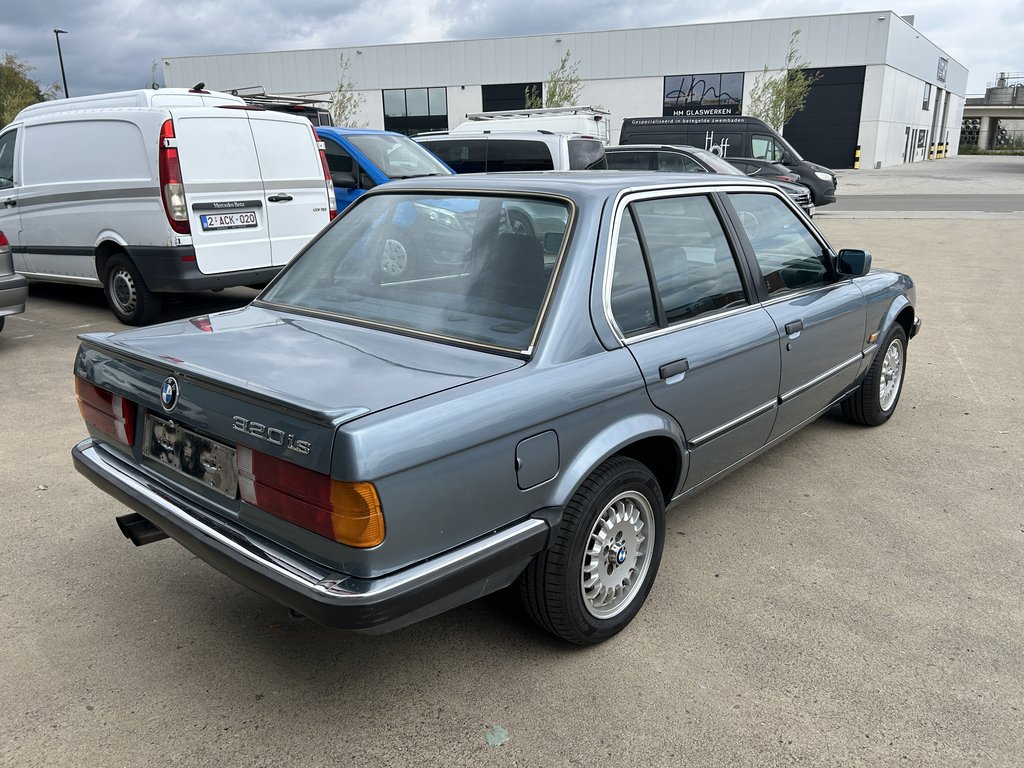 BMW 318i | 1988, foto 6