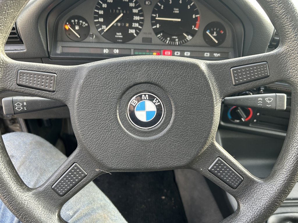BMW 318i Touring | 1993, foto 8