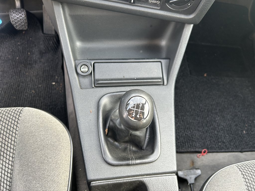 BMW 318i Touring | 1993, foto 11