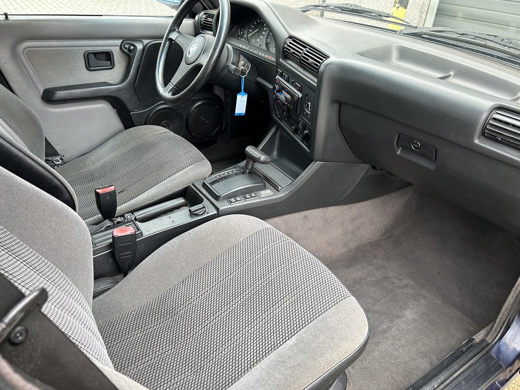 BMW 320i Touring | 1989, foto 7