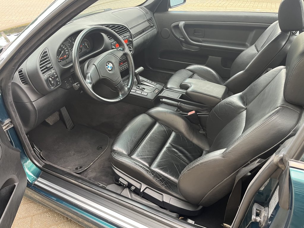BMW 325i | 1995, foto 2