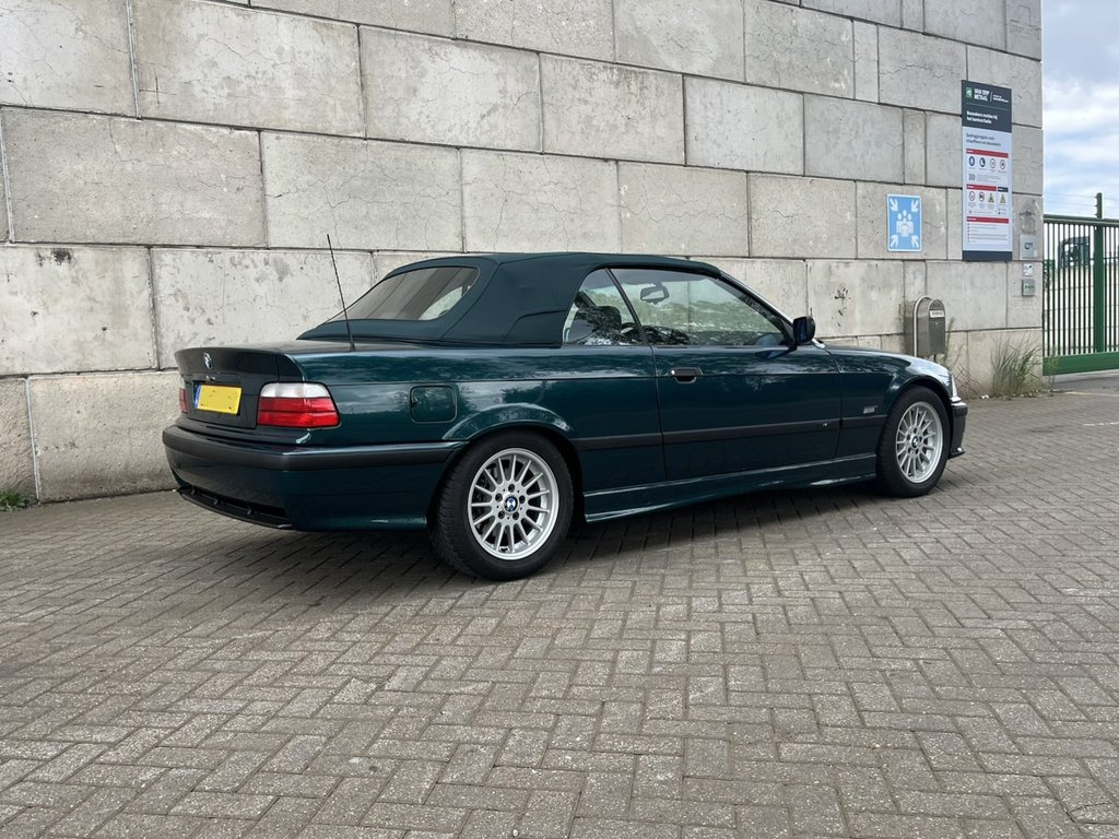 BMW 325i | 1995, foto 4