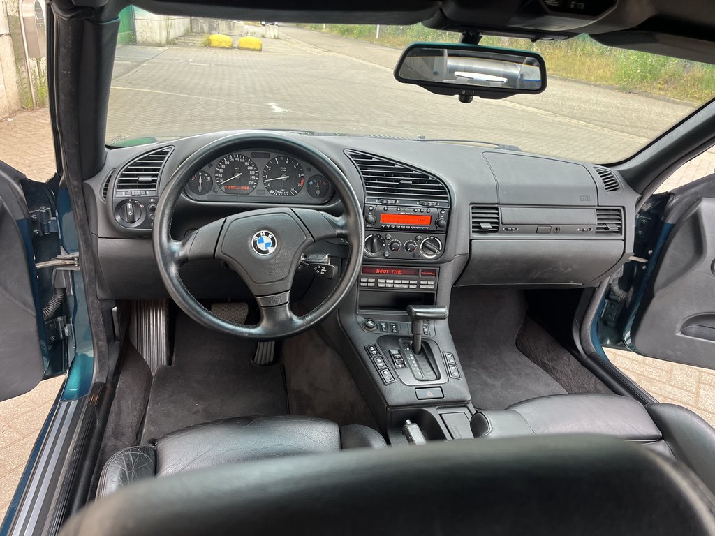 BMW 325i | 1995, foto 8