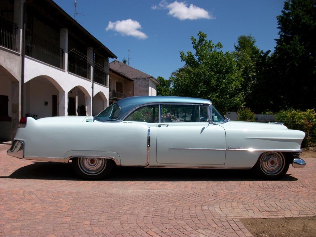 Cadillac Coupe de Ville, foto 1