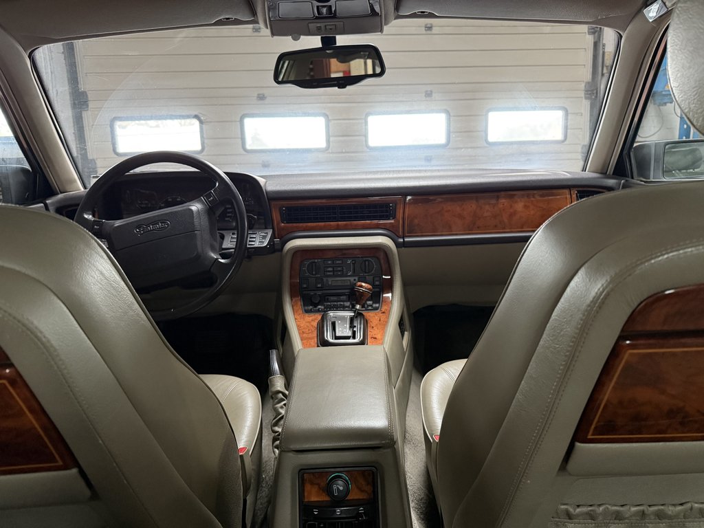 Daimler 4.0 Litre | 1993, foto 2