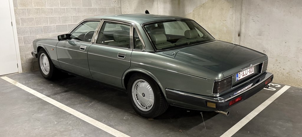 Daimler 4.0 Litre | 1993, foto 5