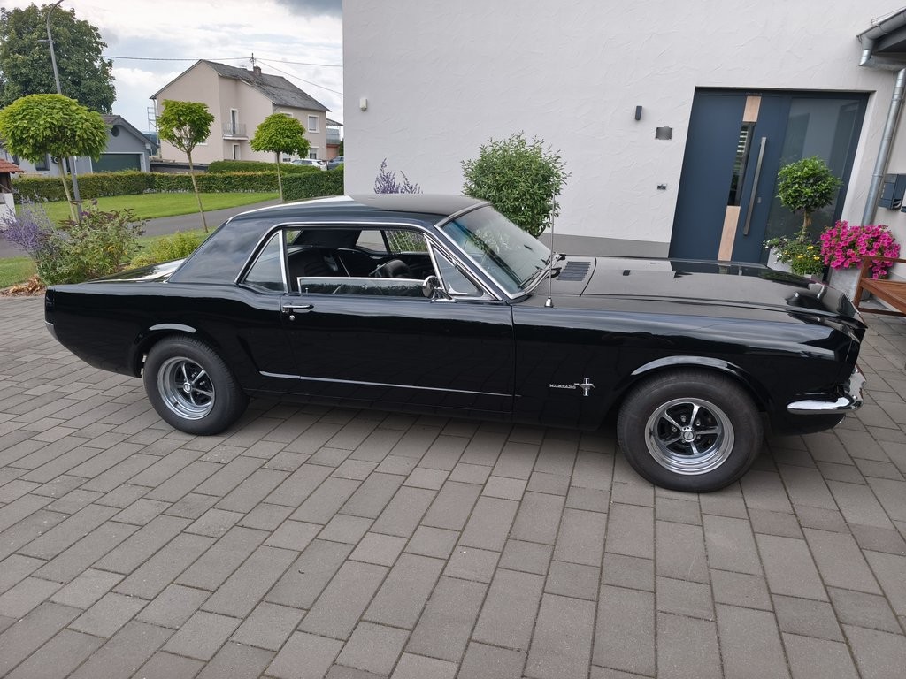 Ford Mustang Hardtop 289 V8 | 1965, foto 1