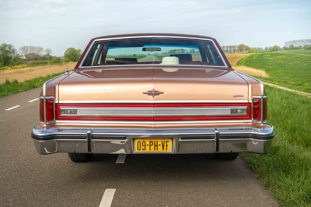 Lincoln Continental Town Car | 1979, foto 11