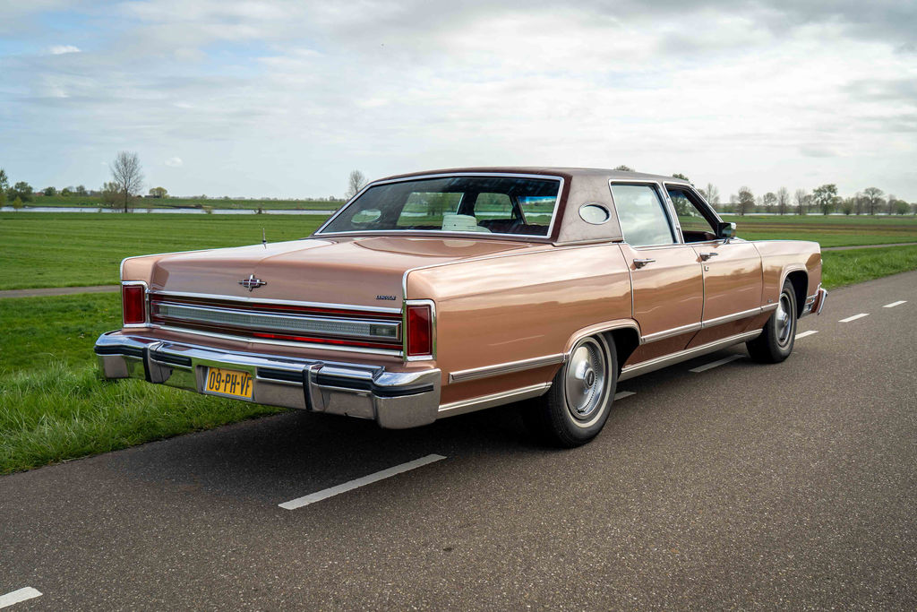 Lincoln Continental Town Car | 1979, foto 12