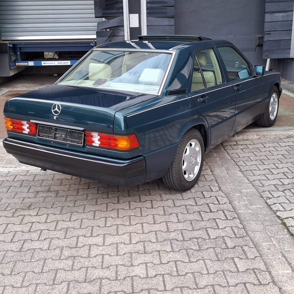 Mercedes-Benz 190 E 2.3 Limited Edition | 1993, foto 5