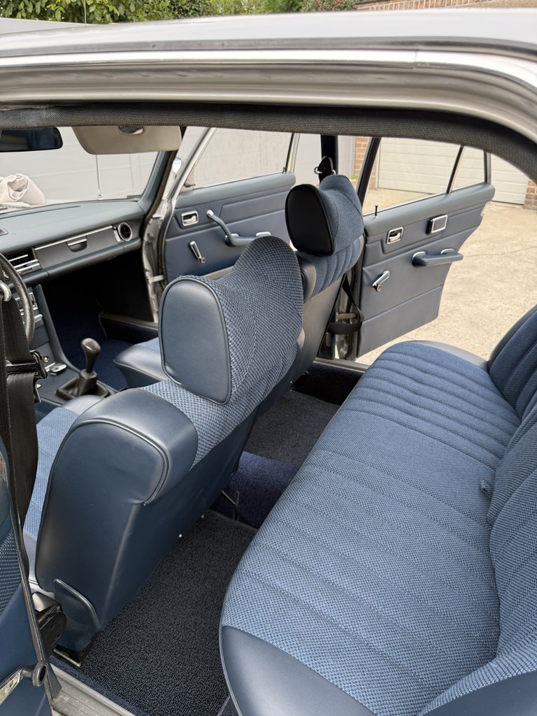 Mercedes-Benz 230 (W115) | 1975, foto 10
