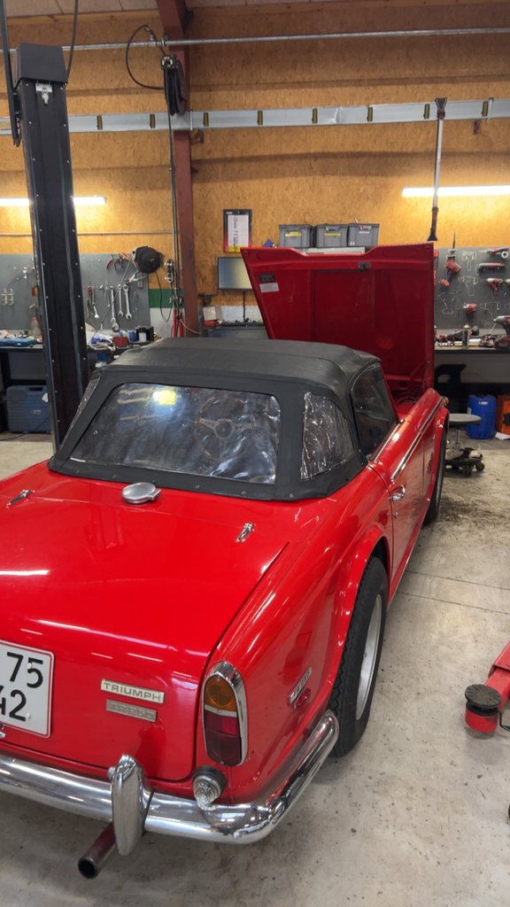 Triumph TR250 | 1968, foto 10