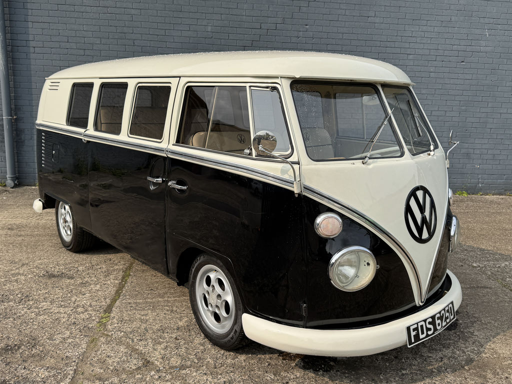 Volkswagen Type 2 Split-Screen Camper Van | 1966, foto 1
