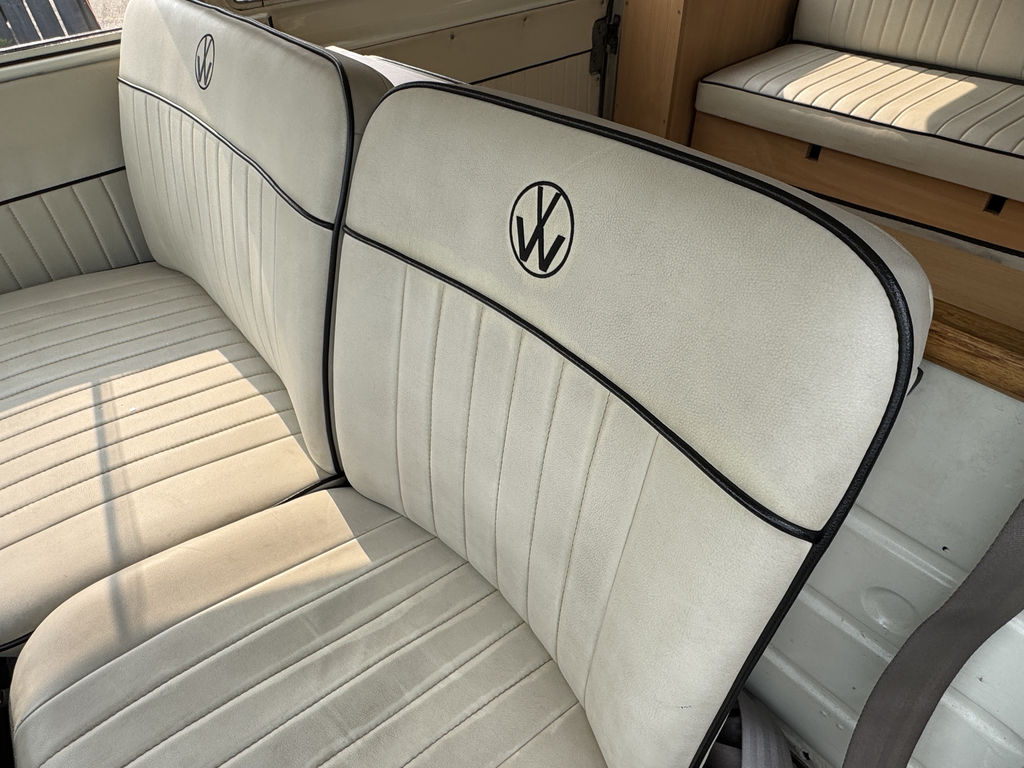 Volkswagen Type 2 Split-Screen Camper Van | 1966, foto 2