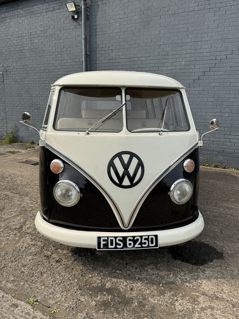 Volkswagen Type 2 Split-Screen Camper Van | 1966, foto 4