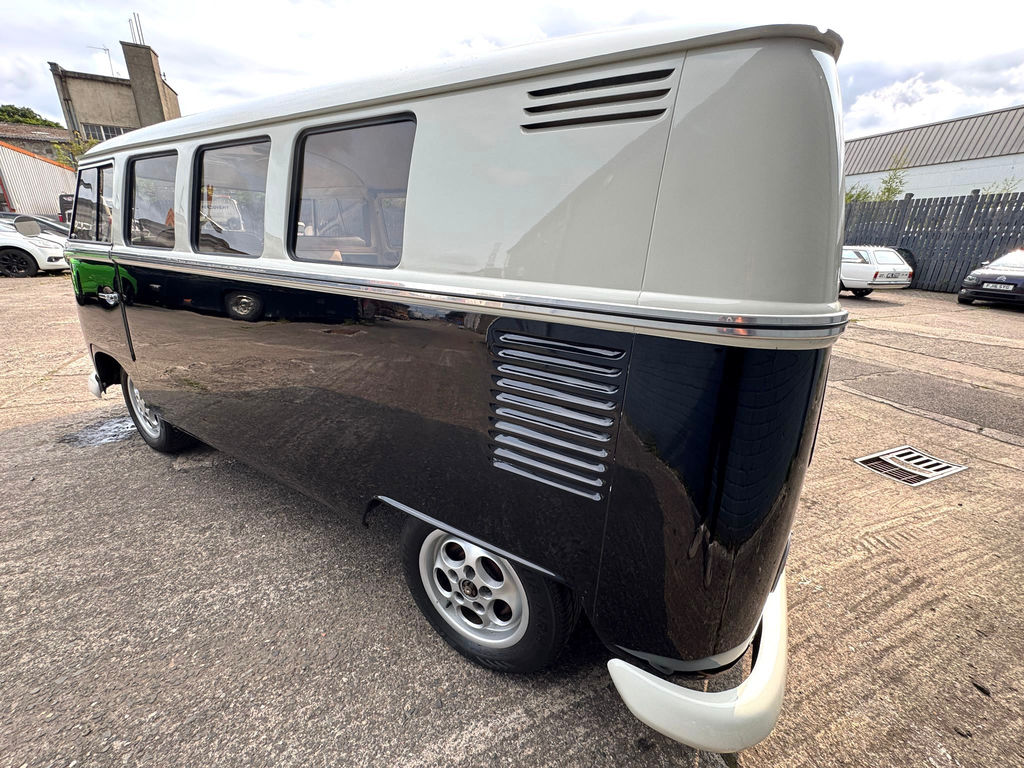 Volkswagen Type 2 Split-Screen Camper Van | 1966, foto 6