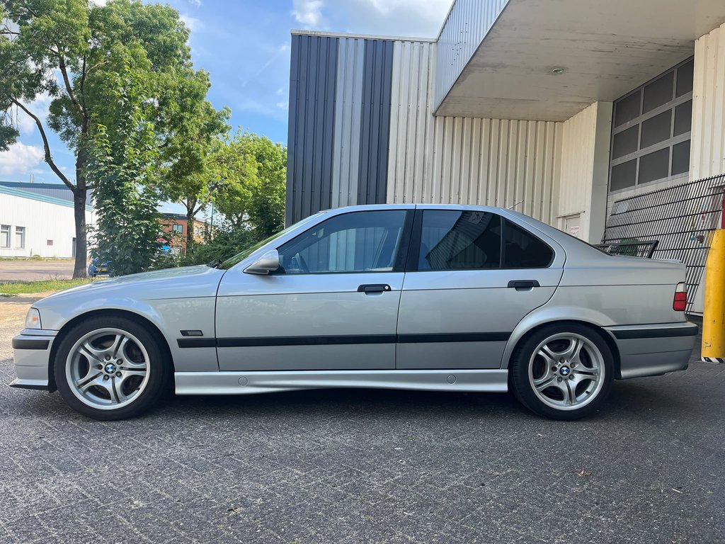 BMW M3 Sedan (E36) | 1996, foto 6