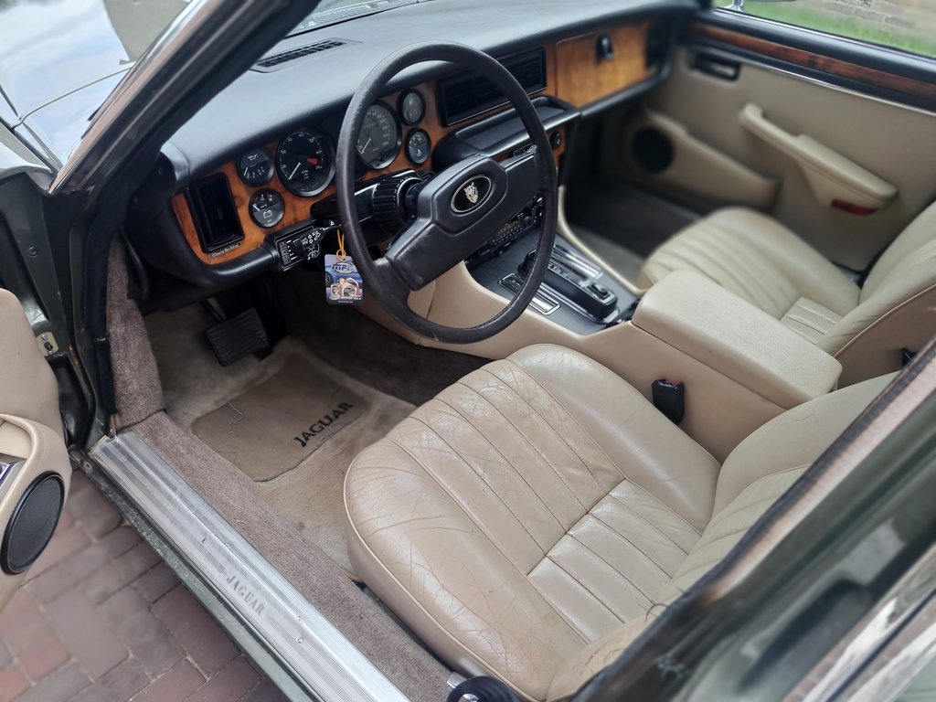 Jaguar XJ12 Series III | 1984, foto 2