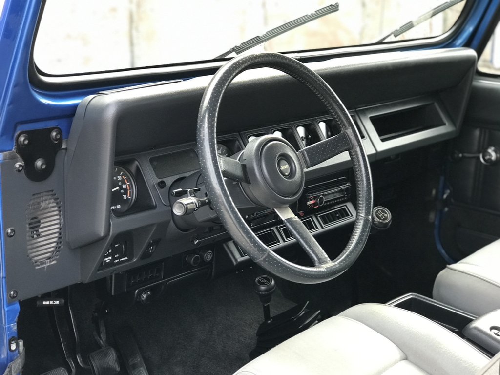 Jeep Wrangler YJ, foto 2