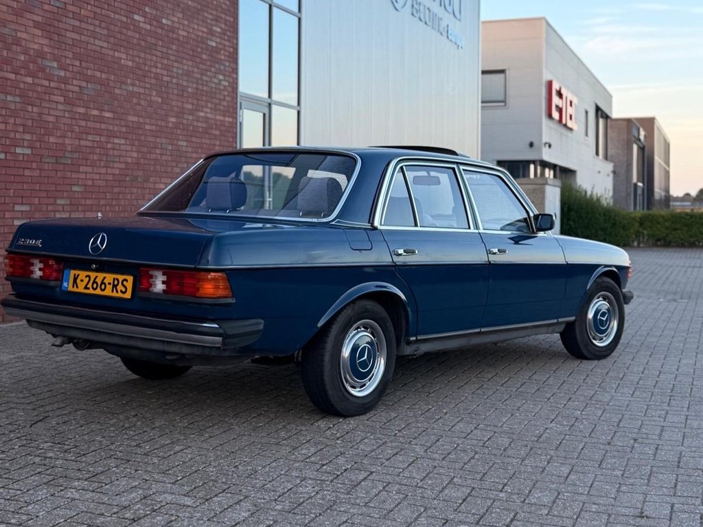 Mercedes-Benz 230 E | 1984, foto 4