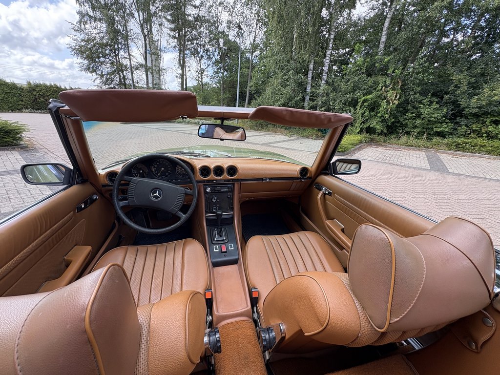 Mercedes-Benz 450 SL, foto 12
