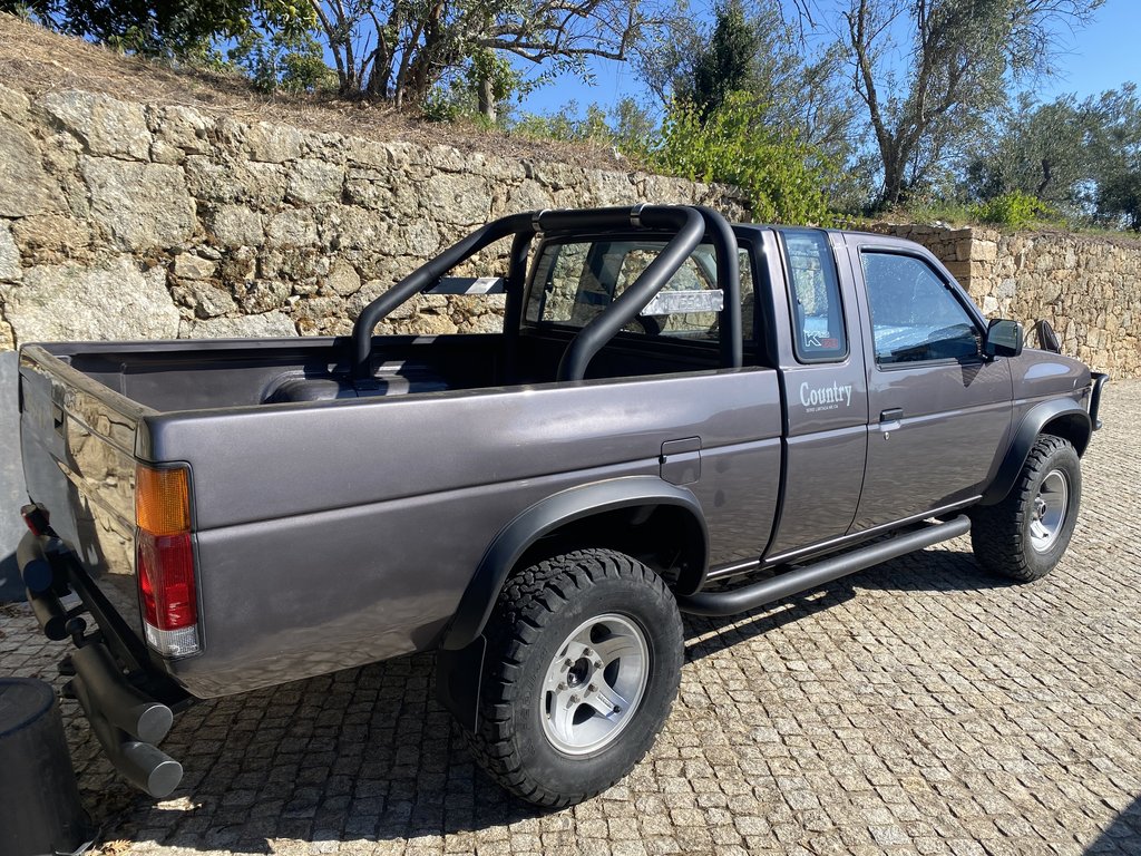 Nissan Pick-Up King Cab 4×4 Country | 1992, foto 3