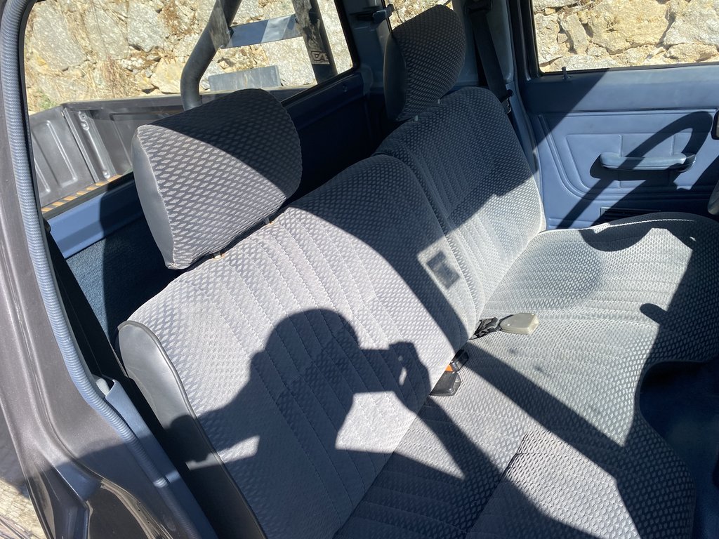 Nissan Pick-Up King Cab 4×4 Country | 1992, foto 8